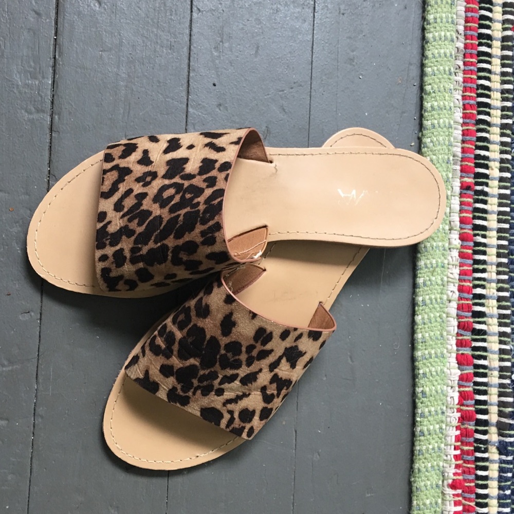 Leopard print slide sandals